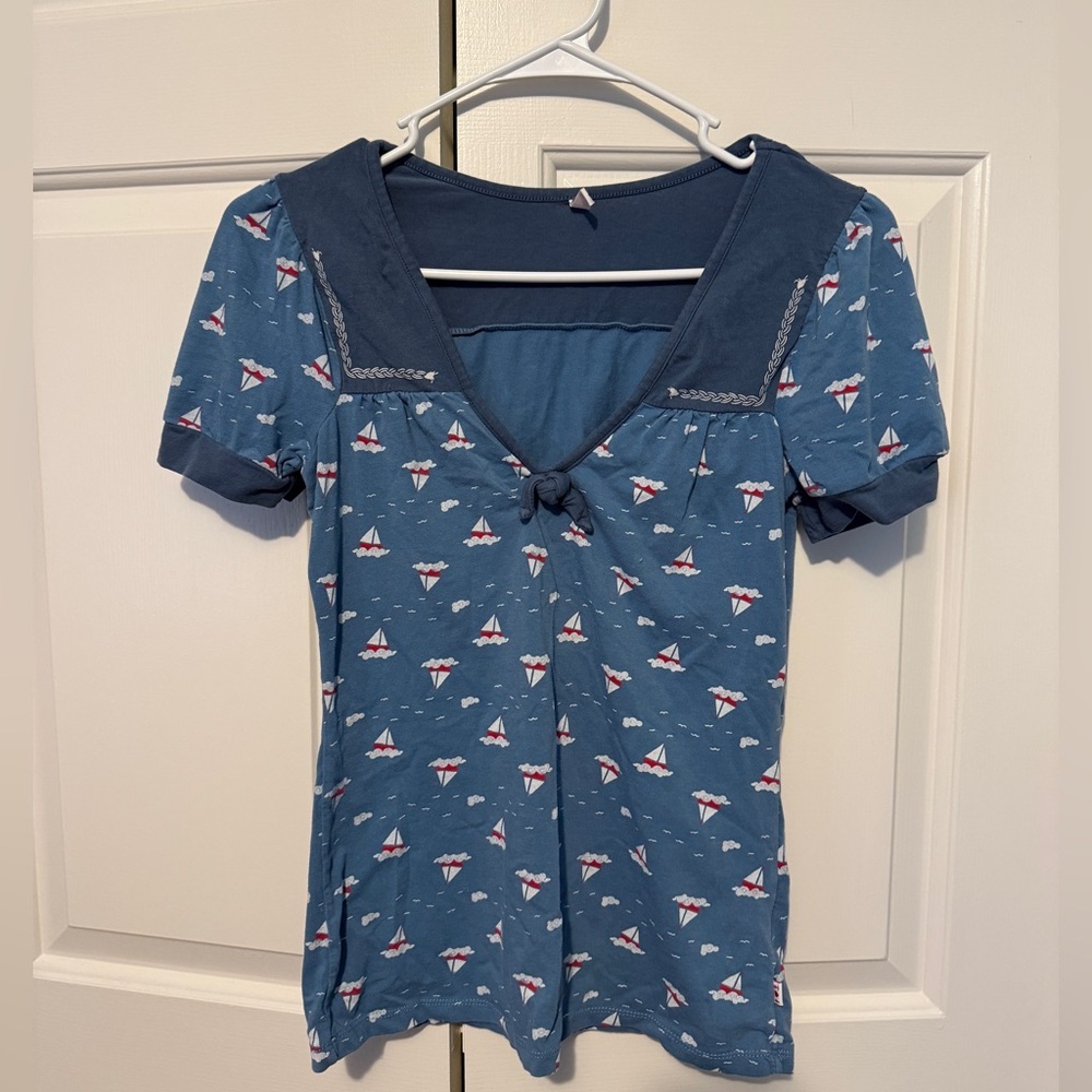 Adorable ModCloth Sailor shirt S knit
